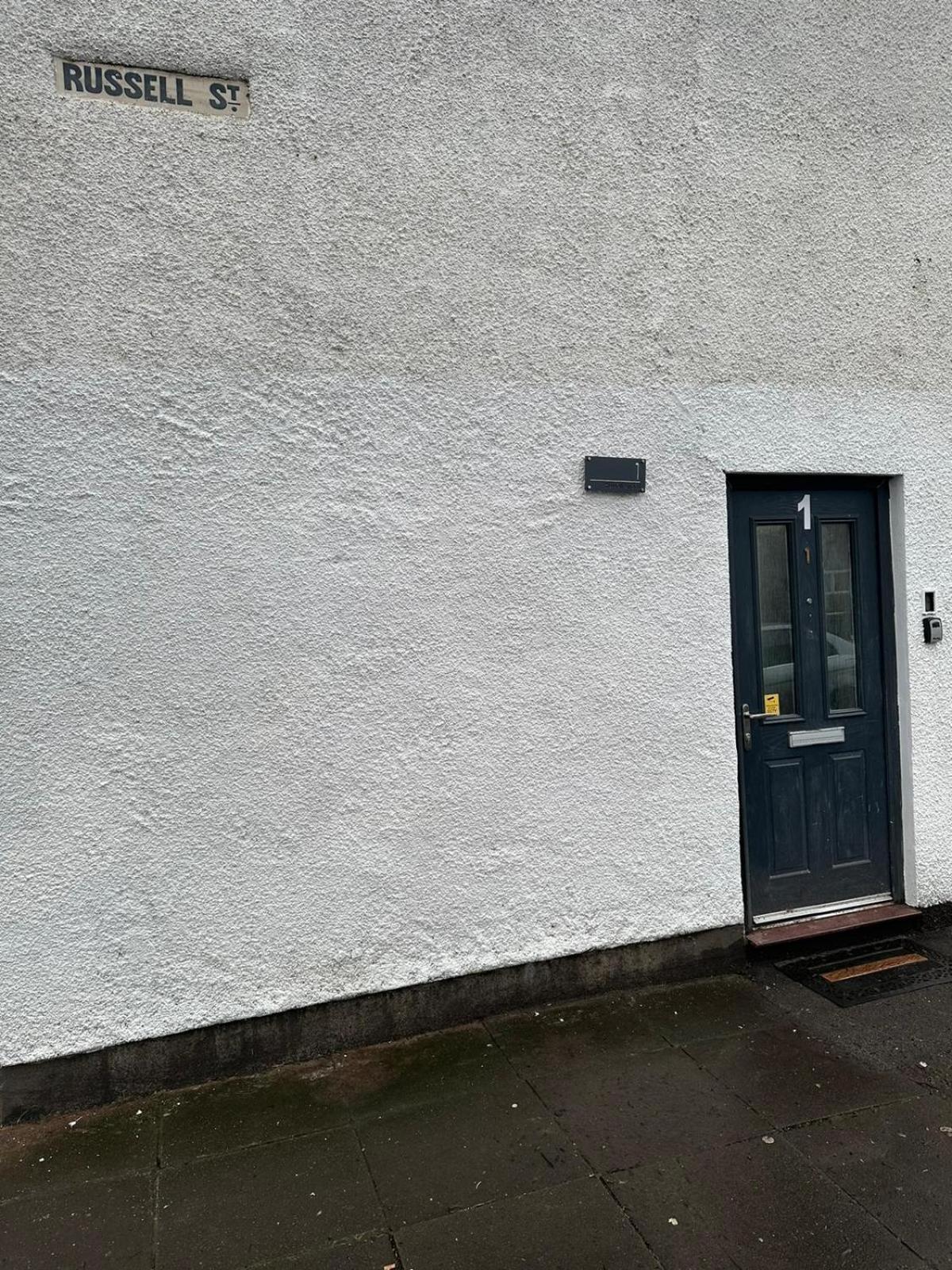 2 Bedroom Flat With Hot Tub Cardiff Bagian luar foto